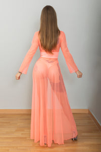 Conjunto de lencería naranja con bata de tul