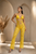 Mono de Encaje Cut-Out con Escote Halter – Amarillo