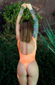 Body de mujer con escote color naranja